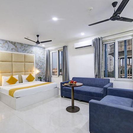 Status By Hotel The Emporio Ghaziabad Zewnętrze zdjęcie